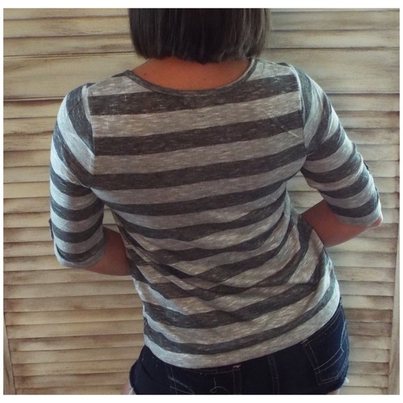 🎀PLUS Stripe Faux Button Sweater Gray 1117 - Picture 7 of 7